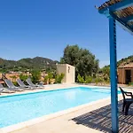 Is Carcuris Apartman Cardedu