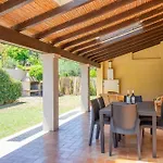 Apartman Is Carcuris Cardedu