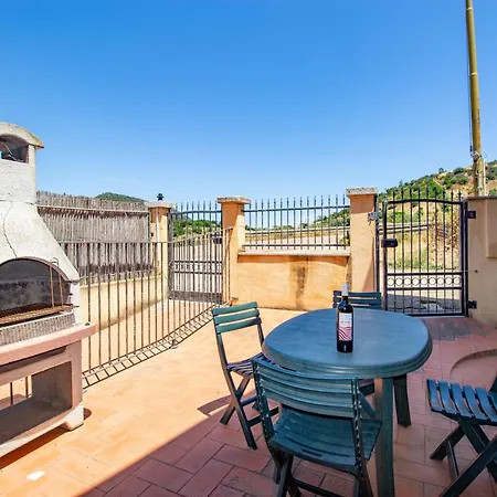 Is Carcuris Apartman